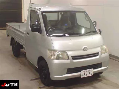 Toyota Lite Ace Truck