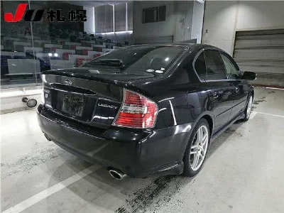 Subaru Legacy B4
