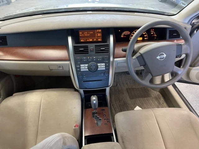 Nissan Teana  с аукциона в Японии