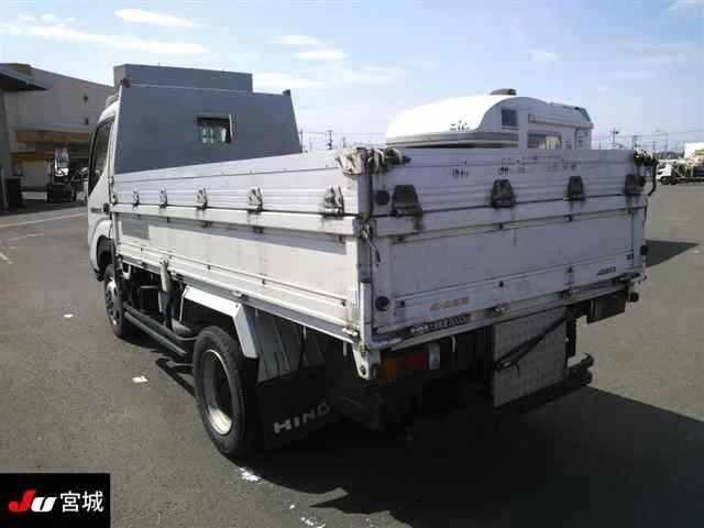 Hino Dutro  с аукциона в Японии