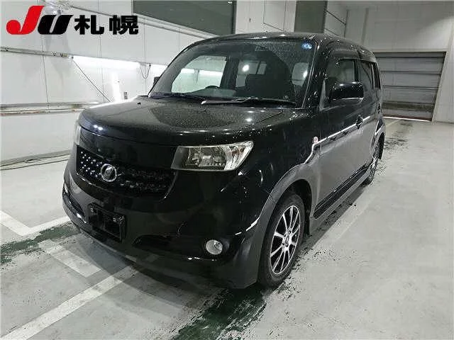 Toyota bB  с аукциона в Японии