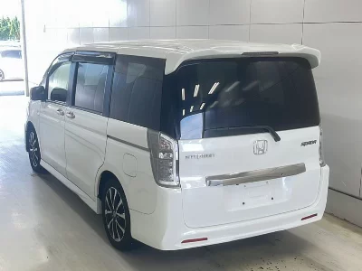 Honda STEPWGN SPADA