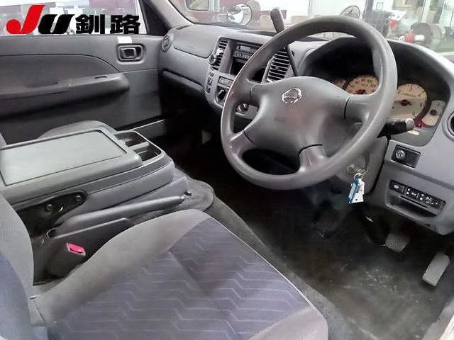 Nissan Caravan  с аукциона в Японии