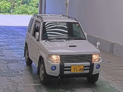 Mitsubishi Pajero Mini