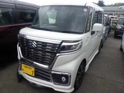 Suzuki Spacia Custom