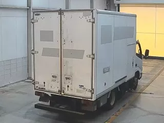 Цена авто Toyota Dyna с аукционов Японии, номер кузова XZC600, пробег 537 000, оценка 4