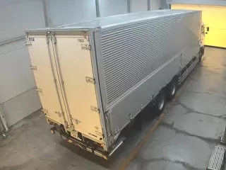 Цена авто Nissan UD с аукционов Японии, номер кузова CD5ZA, пробег 600 000, оценка 2