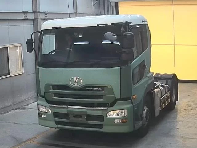 Nissan UD  с аукциона в Японии
