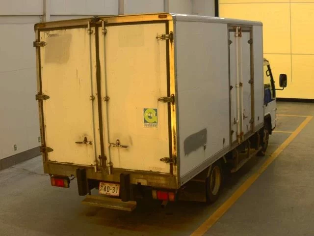 Isuzu Elf  с аукциона в Японии
