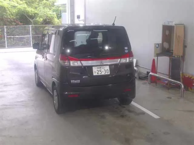 Mitsubishi Delica D:2  с аукциона в Японии