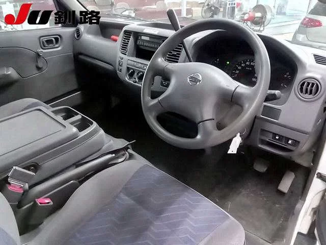Nissan Caravan  с аукциона в Японии