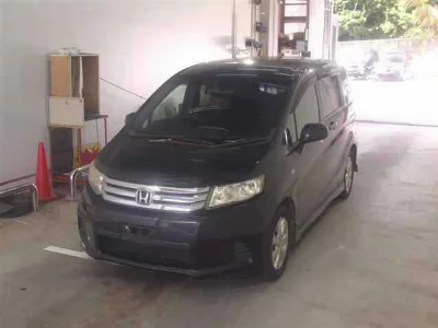 Honda Freed Spike