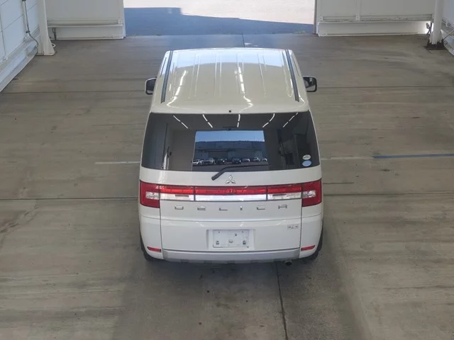 Mitsubishi Delica D:5  с аукциона в Японии