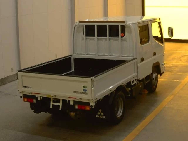 Mitsubishi Fuso Canter  с аукциона в Японии