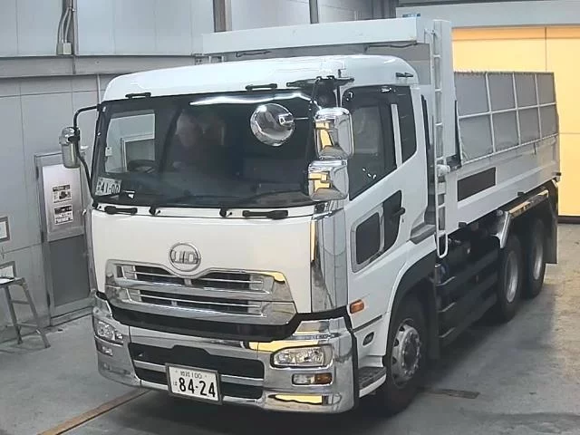 Nissan UD  с аукциона в Японии