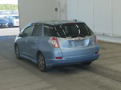 Honda FIT SHUTTLE HYBRID