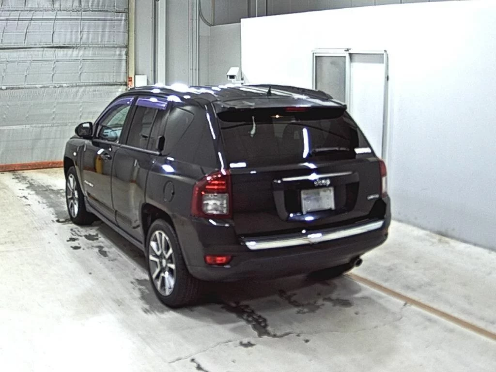 Jeep Compass  с аукциона в Японии