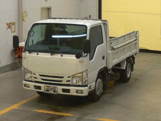 Isuzu Elf  с аукциона в Японии