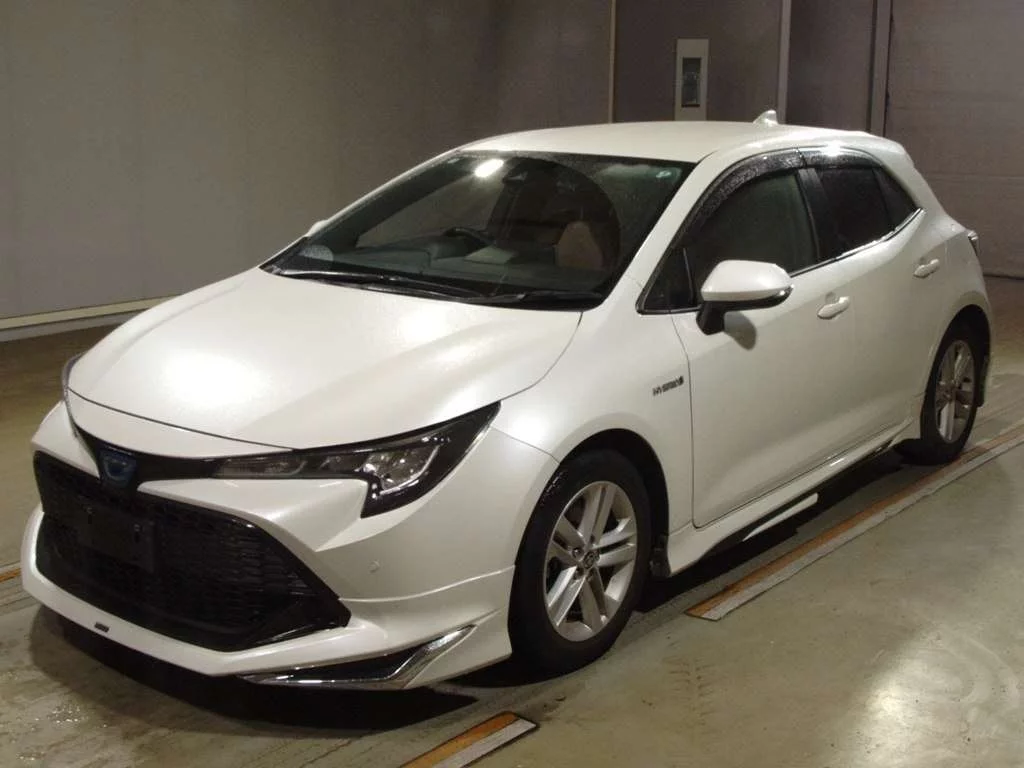 Toyota Corolla Hatchback  с аукциона в Японии