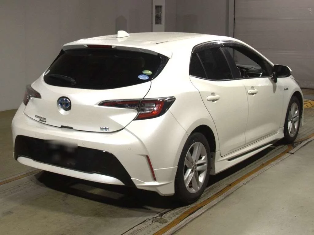 Toyota Corolla Hatchback  с аукциона в Японии