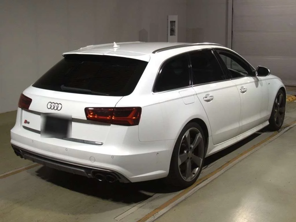 Audi S6 Avant  с аукциона в Японии