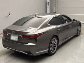 Lexus LS500h