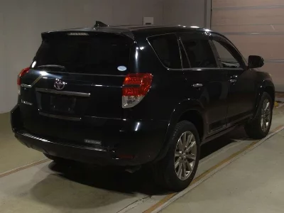 TOYOTA VANGUARD