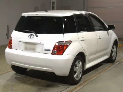 Toyota Ist