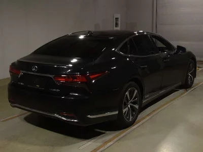 LEXUS LS