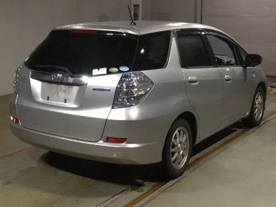 HONDA FIT SHUTTLE HYBRID