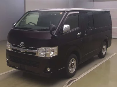 TOYOTA HIACE VAN