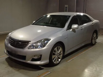 TOYOTA CROWN HYBRID