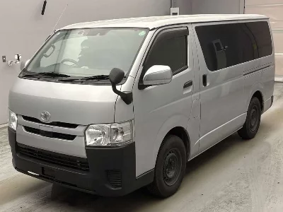 Toyota RegiusAce