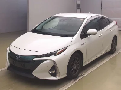 Toyota Prius PHV