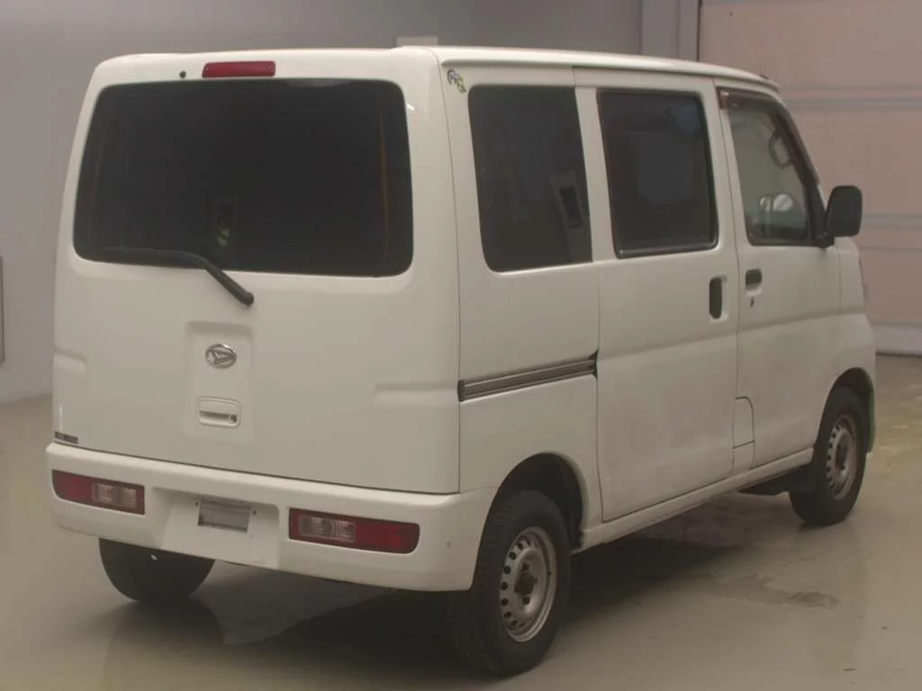 Daihatsu Hijet Cargo  с аукциона в Японии