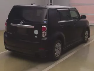Toyota Corolla Rumion