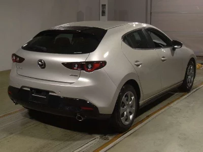 MAZDA MAZDA3 FASTBACK
