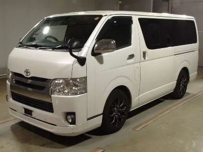 Toyota HiAce Van
