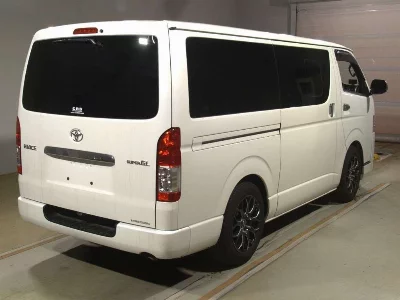 Toyota HiAce Van