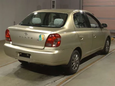 Toyota Platz
