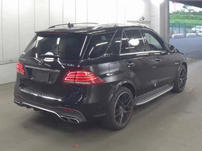 Mercedes-Benz M-class