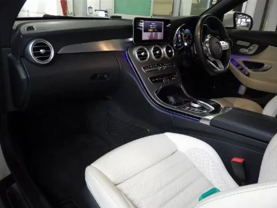 MERCEDES BENZ C CLASS