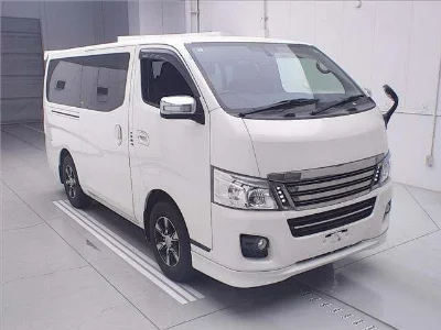 Nissan NV350 Caravan