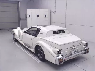 Mitsuoka Le-Seyde