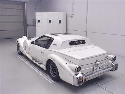 Mitsuoka LE-SEYDE