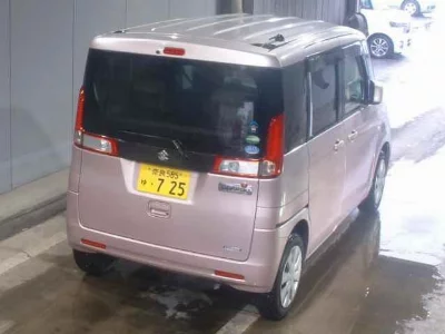 Suzuki SPACIA