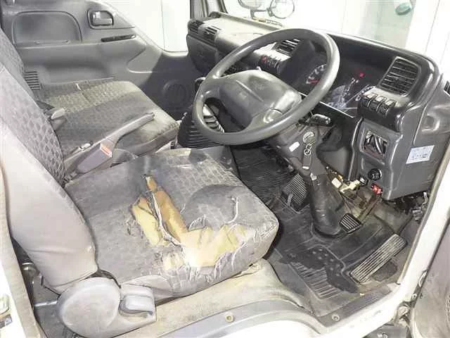 Isuzu Elf  с аукциона в Японии