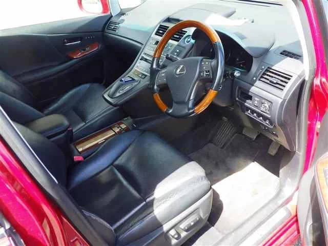 Lexus HS250h  с аукциона в Японии
