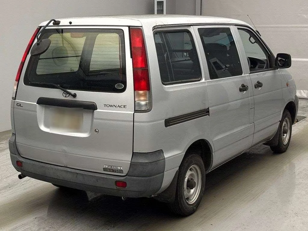 Toyota TownAce  с аукциона в Японии