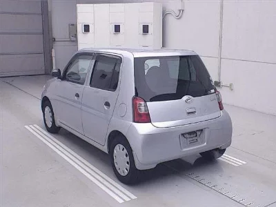Daihatsu Esse